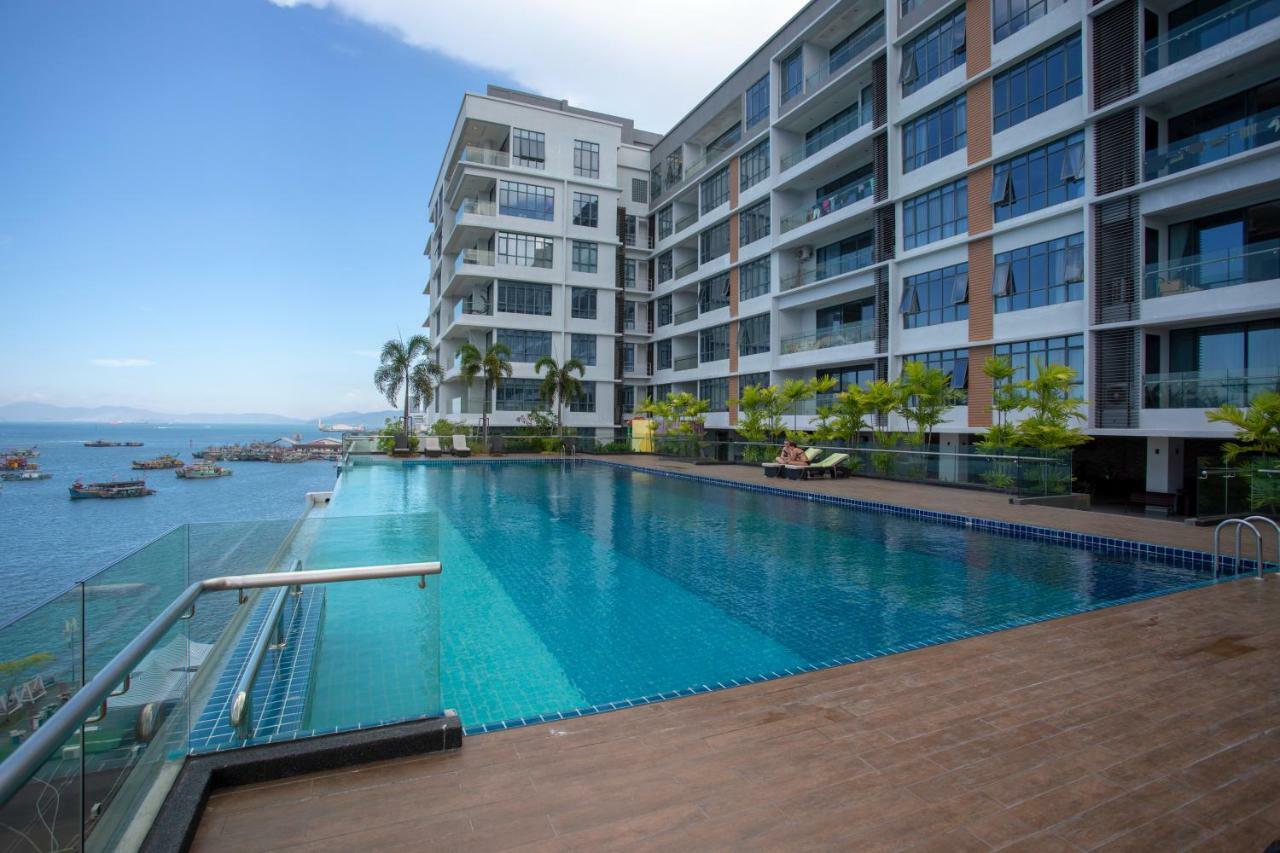 Elegant Living @ Pelagos Suites Oceanus Waterfront Kk Kota Kinabalu Exterior foto